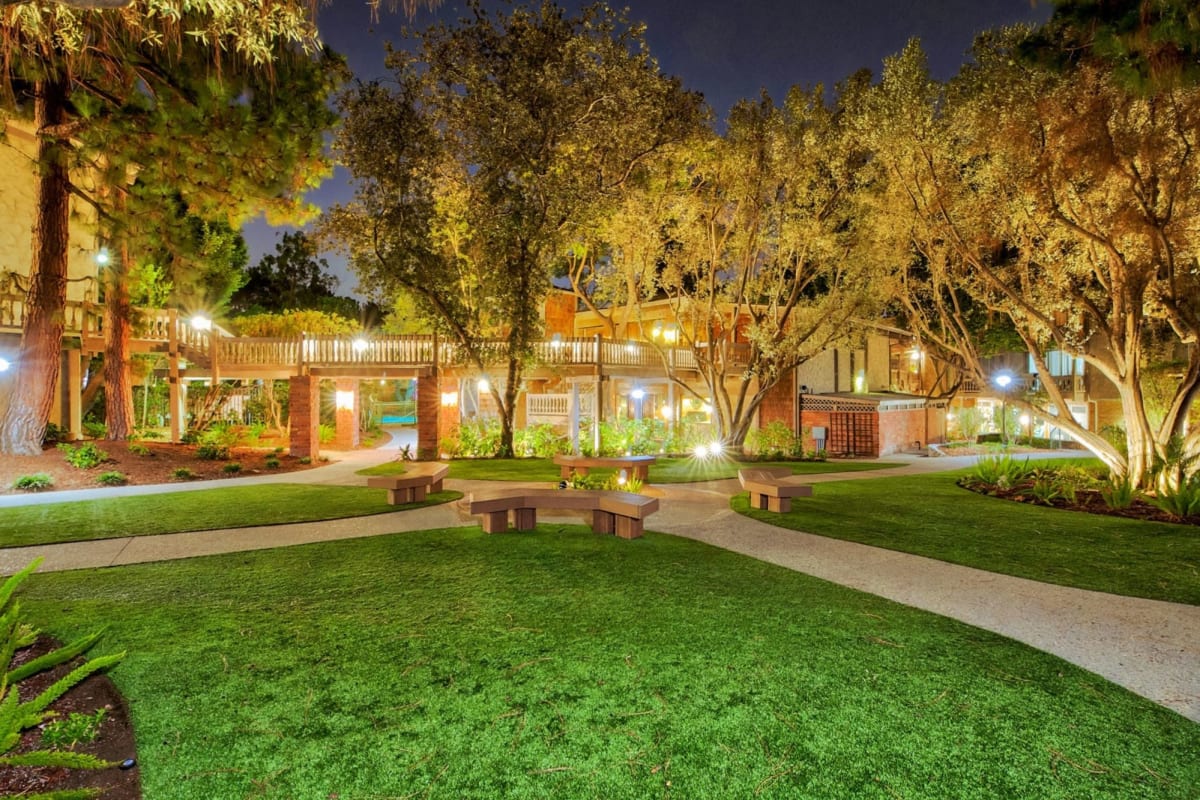 View our The Meadows property in Culver City, California