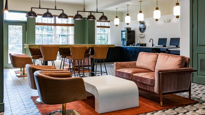 Resident clubhouse of 4050 Lofts, a student housing community in Tampa, Florida
