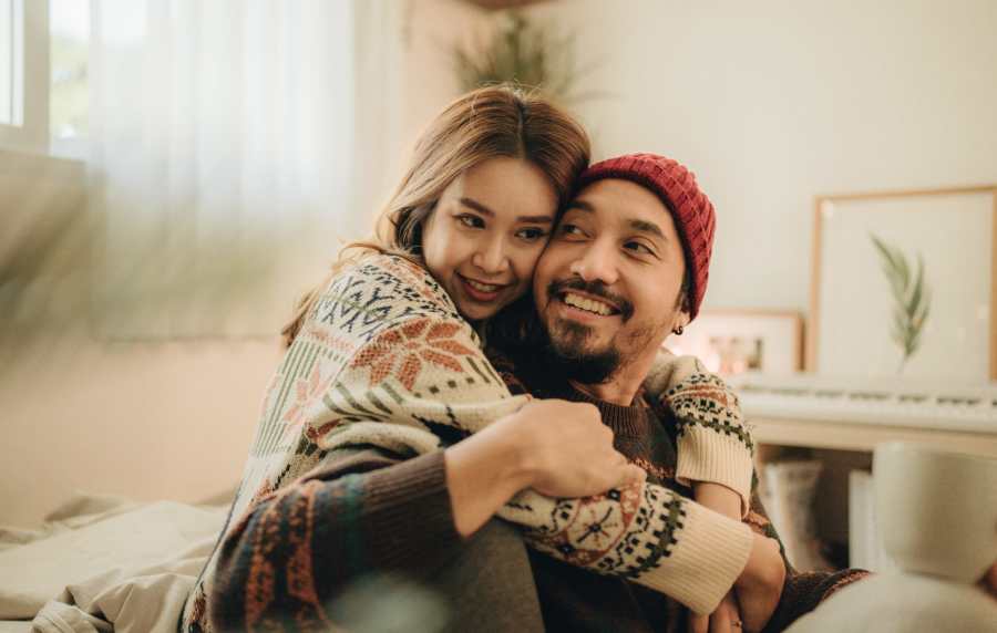 Happy couple at Casa Santa Fe Apartments in Scottsdale, Arizona