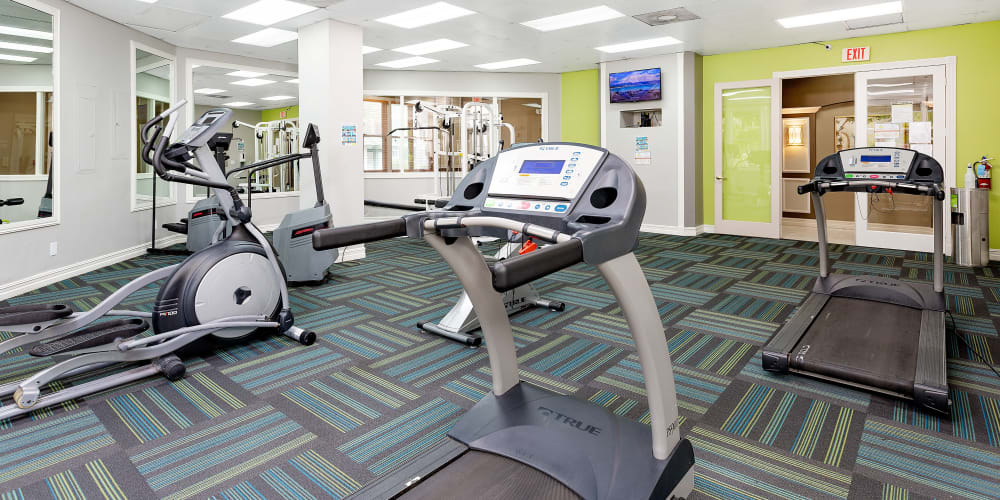 Fitness center at Club Mira Lago Apartments in Coral Springs, Florida