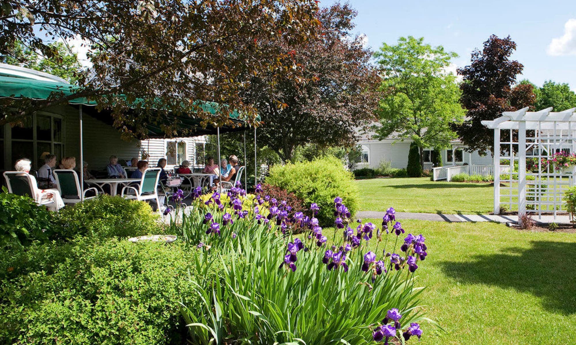 Senior living at Equinox Terrace in Manchester Center, Vermont