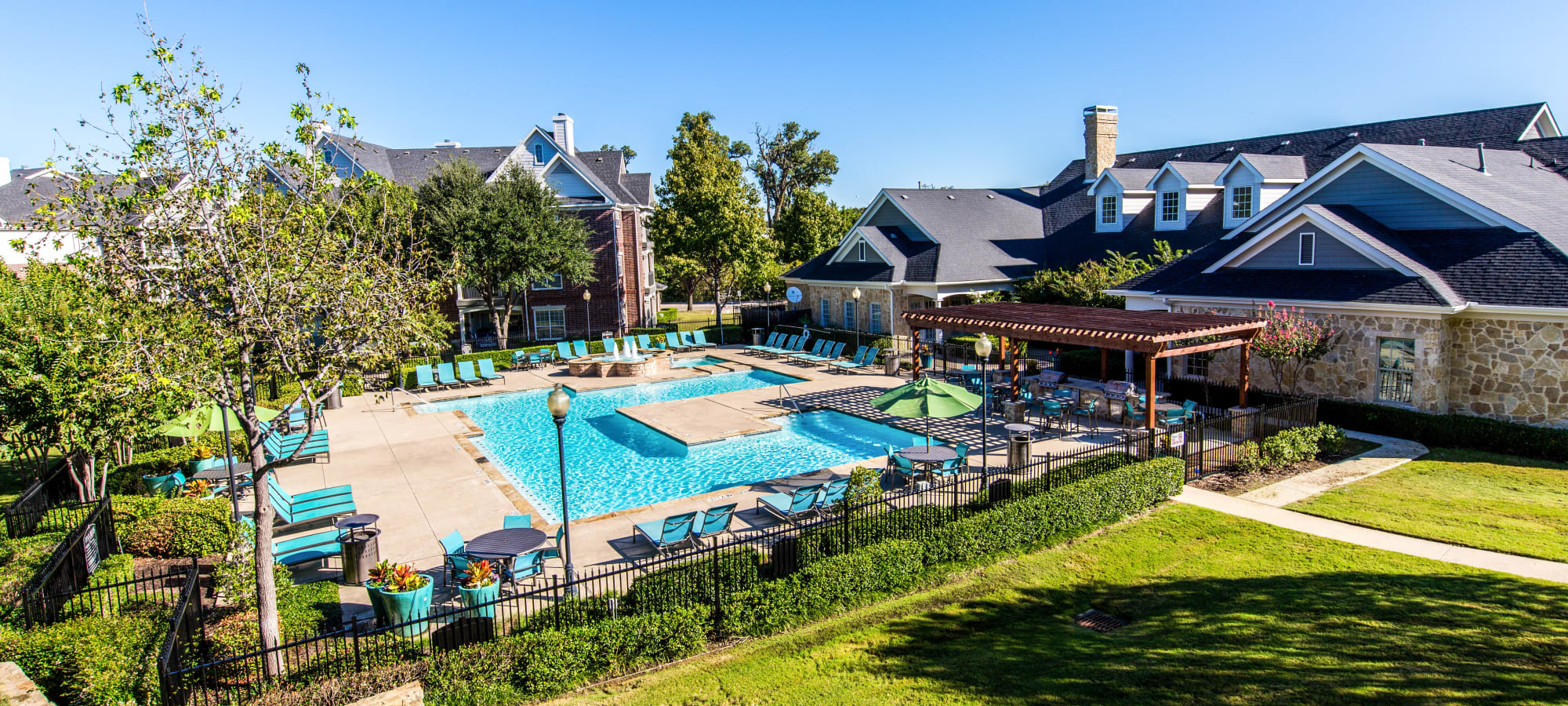 Grapevine TX Luxury Apartments for Rent Marquis at Silver Oaks