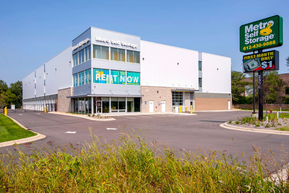 Exterior view of Metro Self Storage in Coon Rapids, Minnesota
