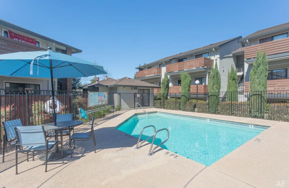 Swimming pool at Somerset Apartments in Martinez, California