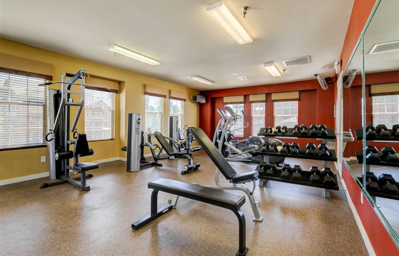 Well-equipped fitness center at Sterling Pointe in Flagstaff, AZ