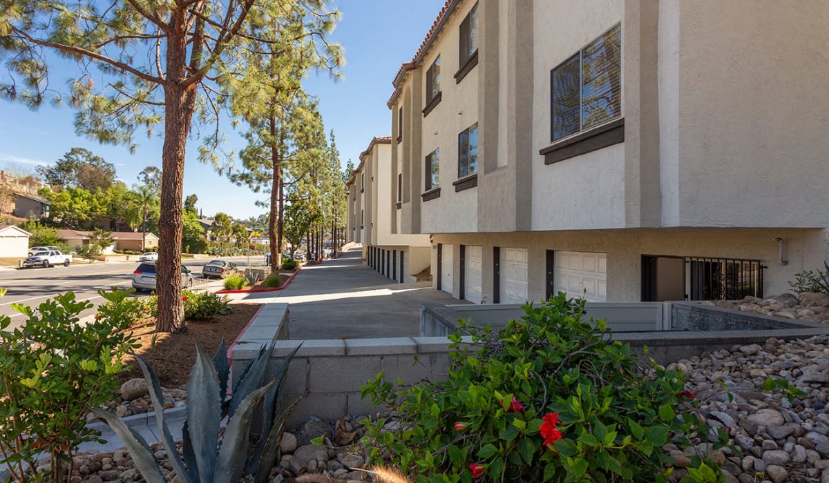Exterior of Jackson 23 Apartments in La Mesa, California