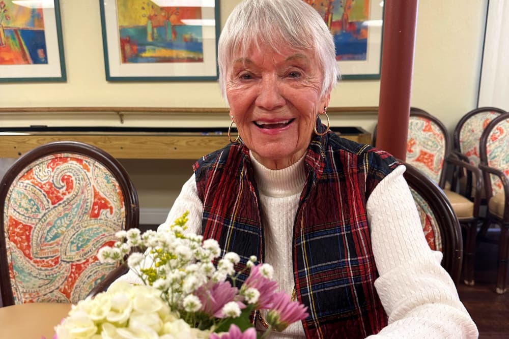 Floral bouquet class at Campus Commons Senior Living in Sacramento, California