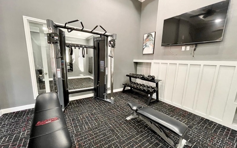 Enjoy apartments with a gym at The Abbey at Energy Corridor in Houston, Texas
