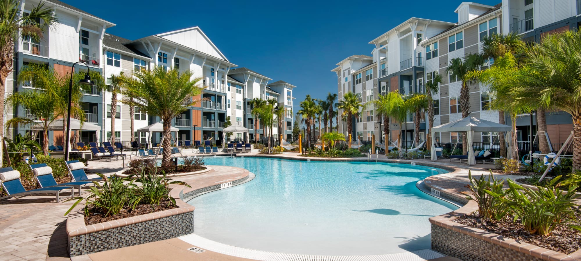 Apartments at Linden Crossroads in Orlando, Florida