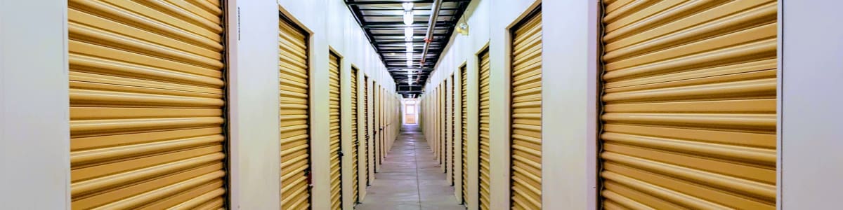 Self storage units in Phoenix