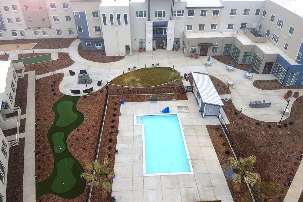 outdoor putting course and pool at WellQuest of Elk Grove in Elk Grove, California