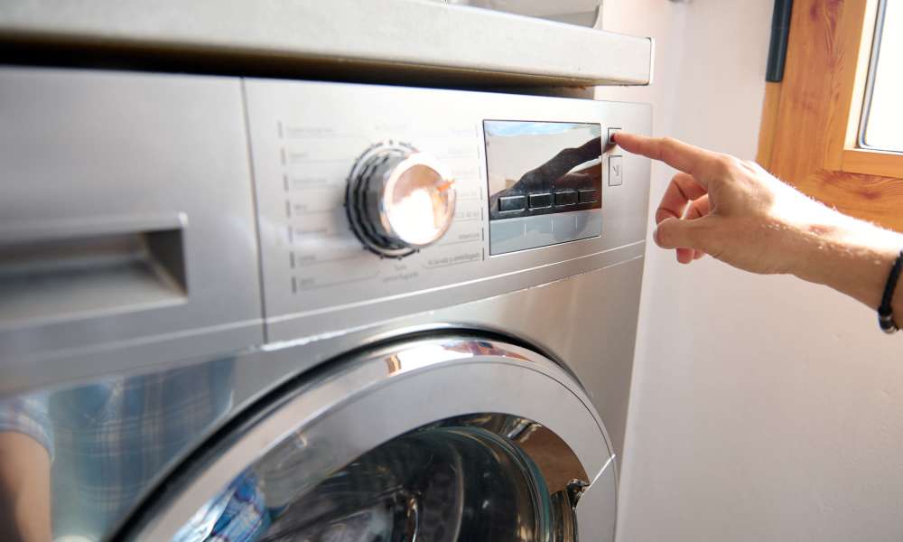 Washer and dryer at Lafayette Housing and Development Agency in Lafayette, Tennessee