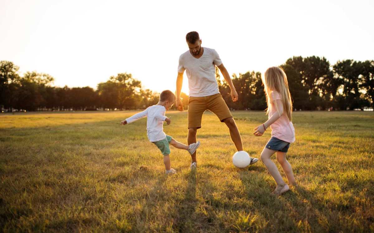 Resident and his kids in the ground near Bostonia in El Cajon, California
