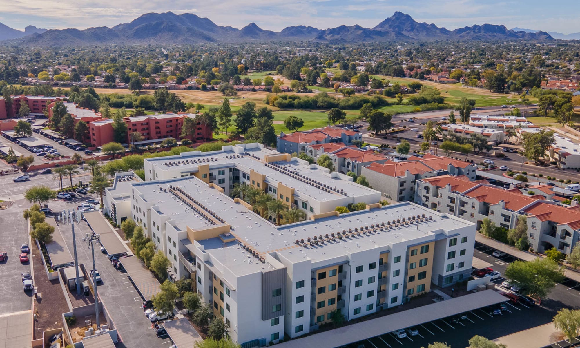 Cactus Forty-2 Apartments in Phoenix, Arizona