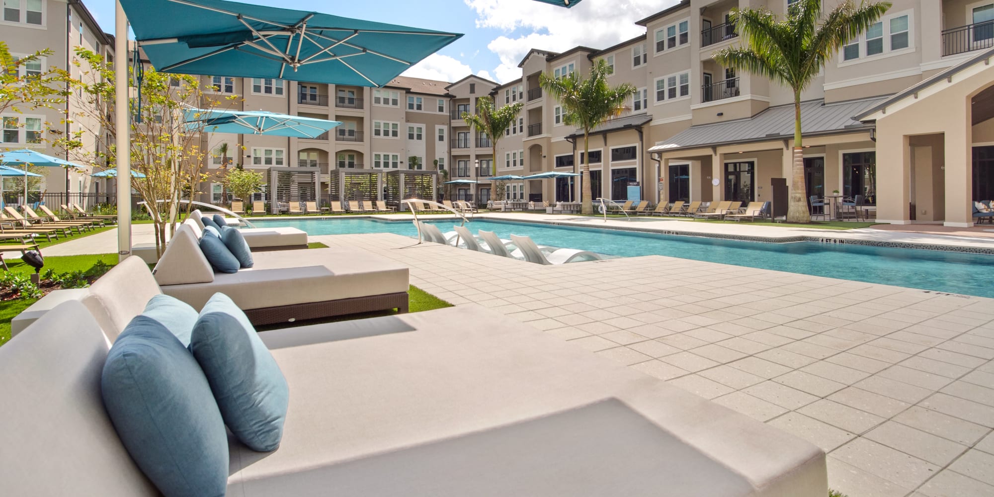 Photos of Murano at Three Oaks Fort Myers, FL Apartments near FGCU