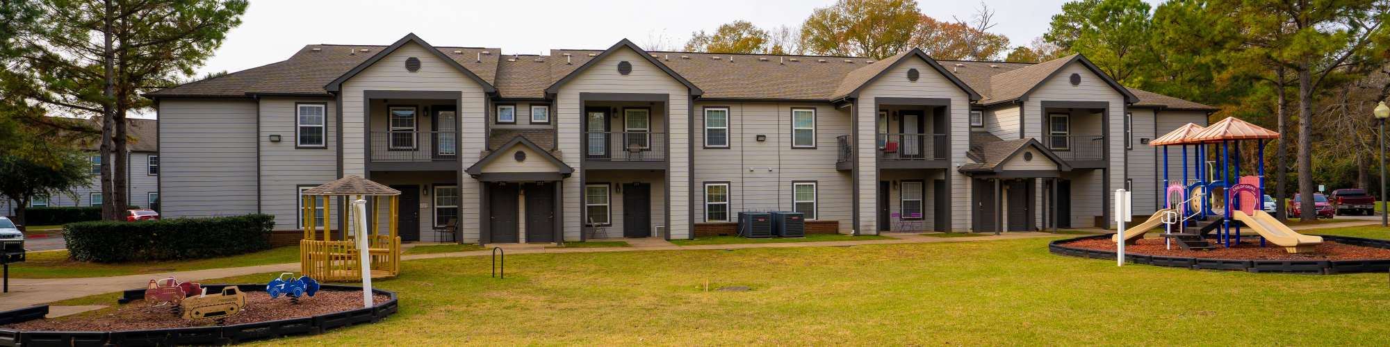 Photo Gallery | Hampton Village in Palestine, Texas