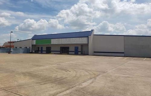 Click to see our Houston Highway 6 North location