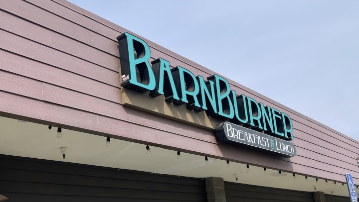 Barnburner Cafe Sign Rocklin, CA