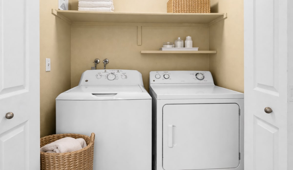 Washer and dryer at Arbor Ridge in Brentwood, California