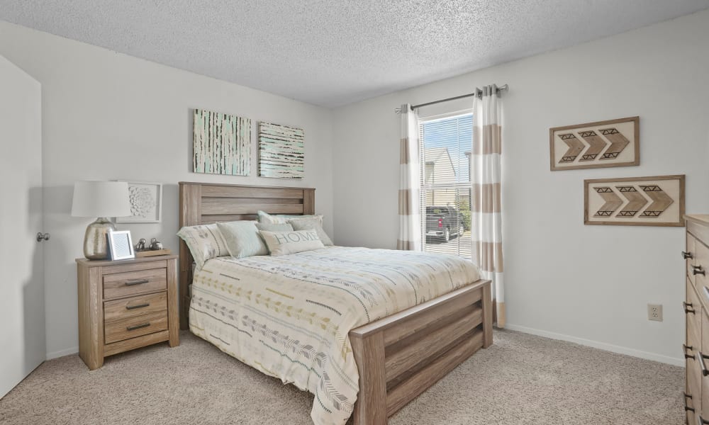 the bedroom at Cimarron Pointe Apartments in Oklahoma City, Oklahoma