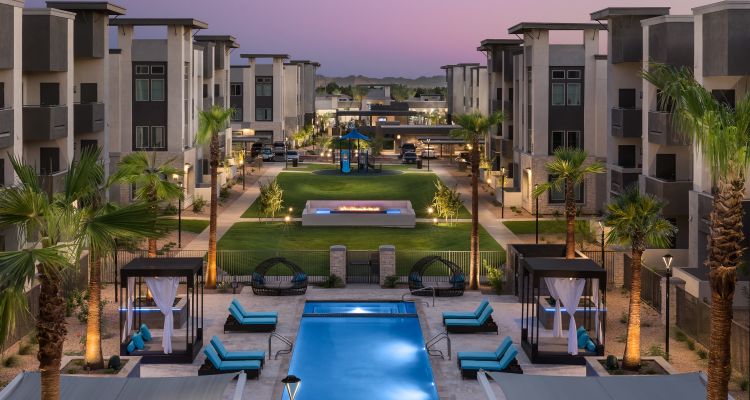 Beautiful aerial view of the community at Bellagio in Scottsdale, Arizona