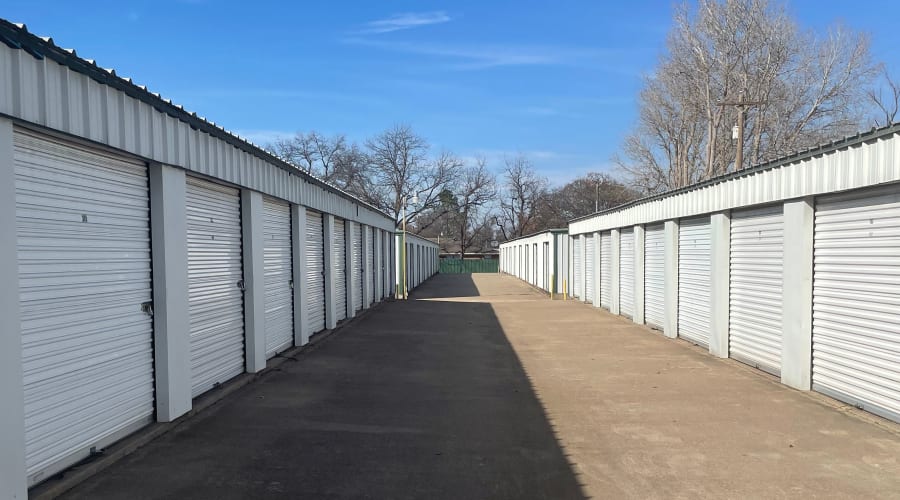 The fully fenced storage facility at KO Storage in Weatherford, Texas