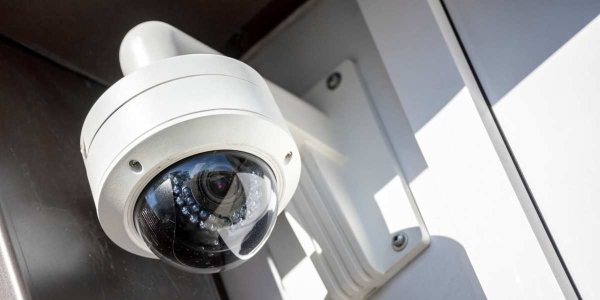 Security Cameras at Downtown Self Storage - Davis Street in Portland, Oregon