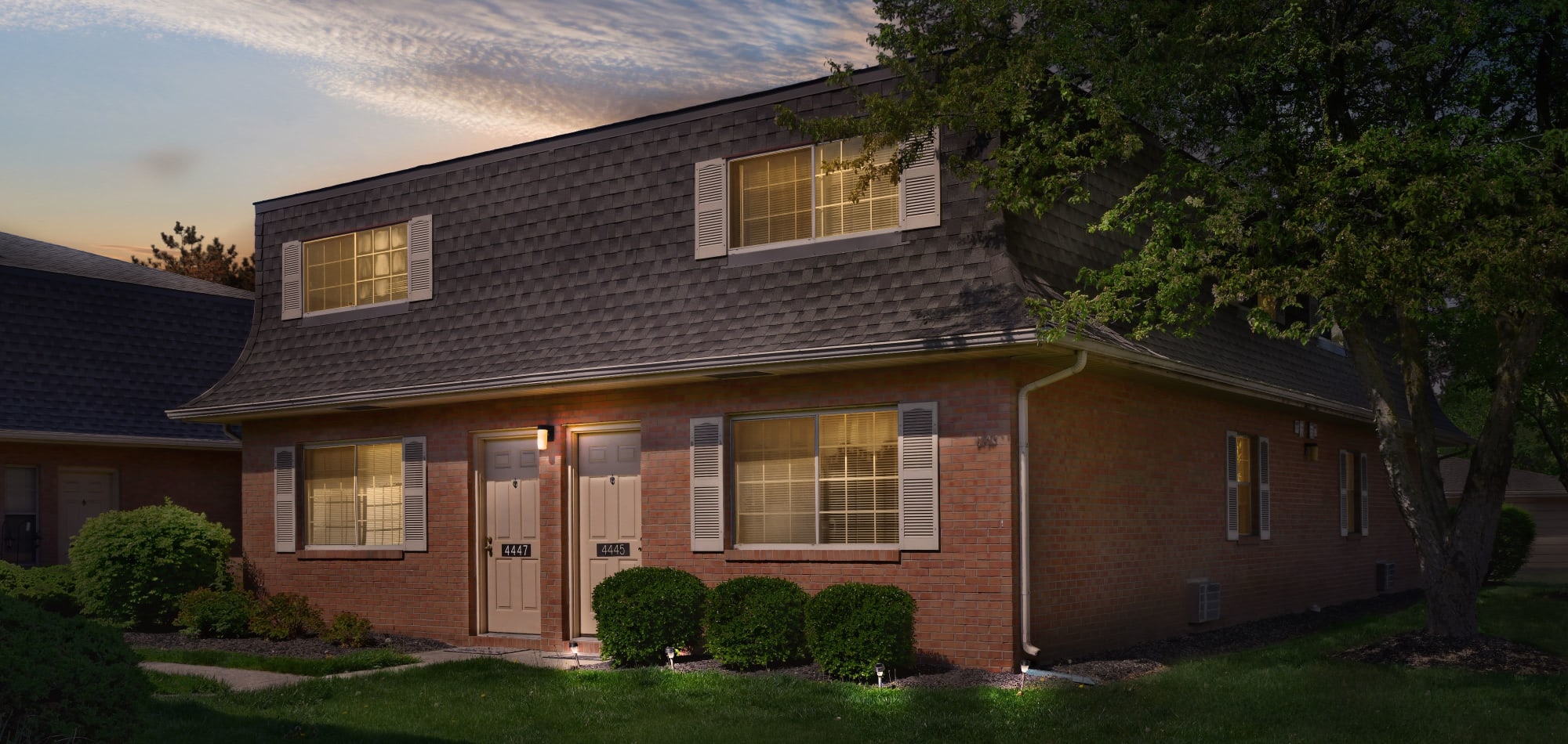 Apartments at Brittany Bay Apartments and Townhomes in Groveport, Ohio