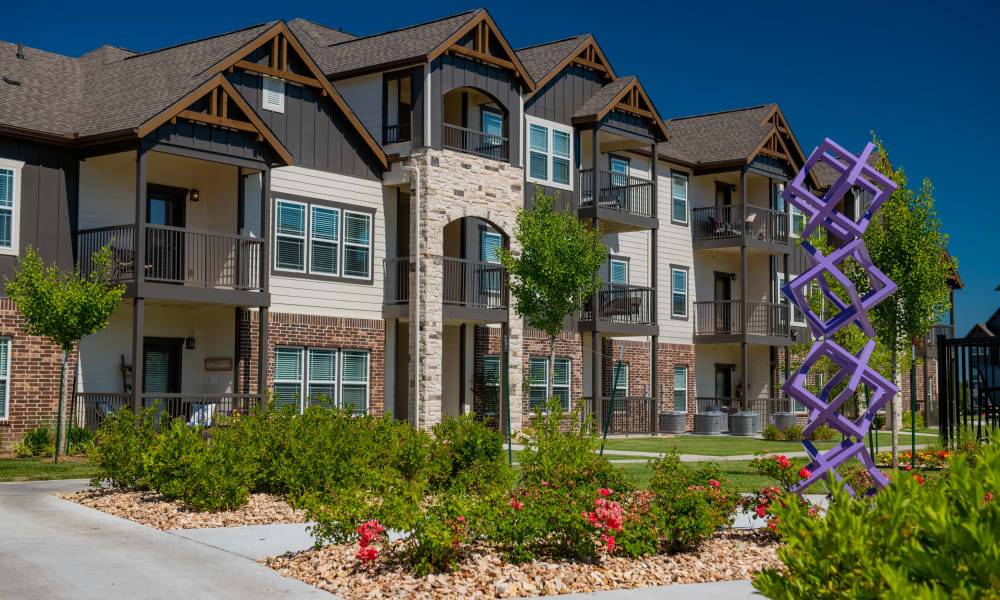 Beautiful buildings and landscape at Cedar Ridge in Tulsa, Oklahoma