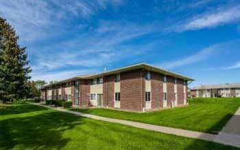 Webster Manor Apartments Rentals Near Baytowne Plaza In Ny
