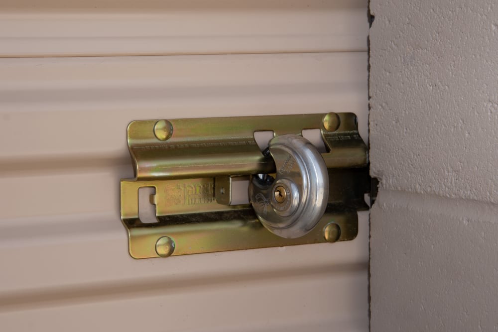 Lock on roll up door at Stanford Ranch Self Storage