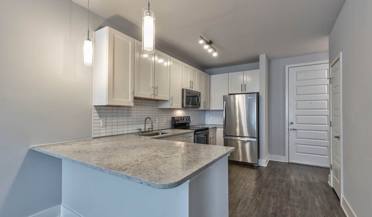 Stainless-steel appliances at 1400 Chestnut in Chattanooga, Tennessee