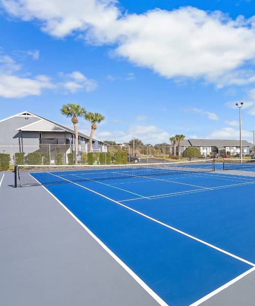 Large courts at Aqua at Windmeadows in Gainesville, Florida