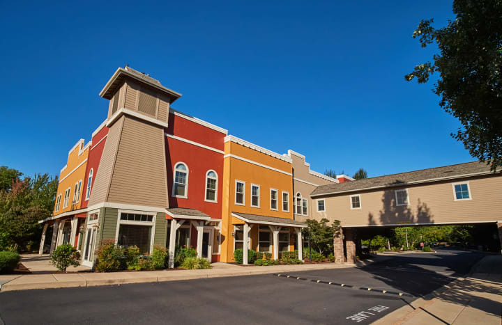 Pioneer Village Independent & Assisted Living in Jacksonville, Oregon