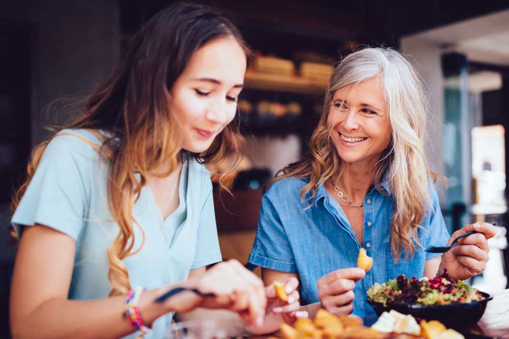Resident friends at a restaurant near Lake Wood Ranch in Coeur d'Alene, Idaho