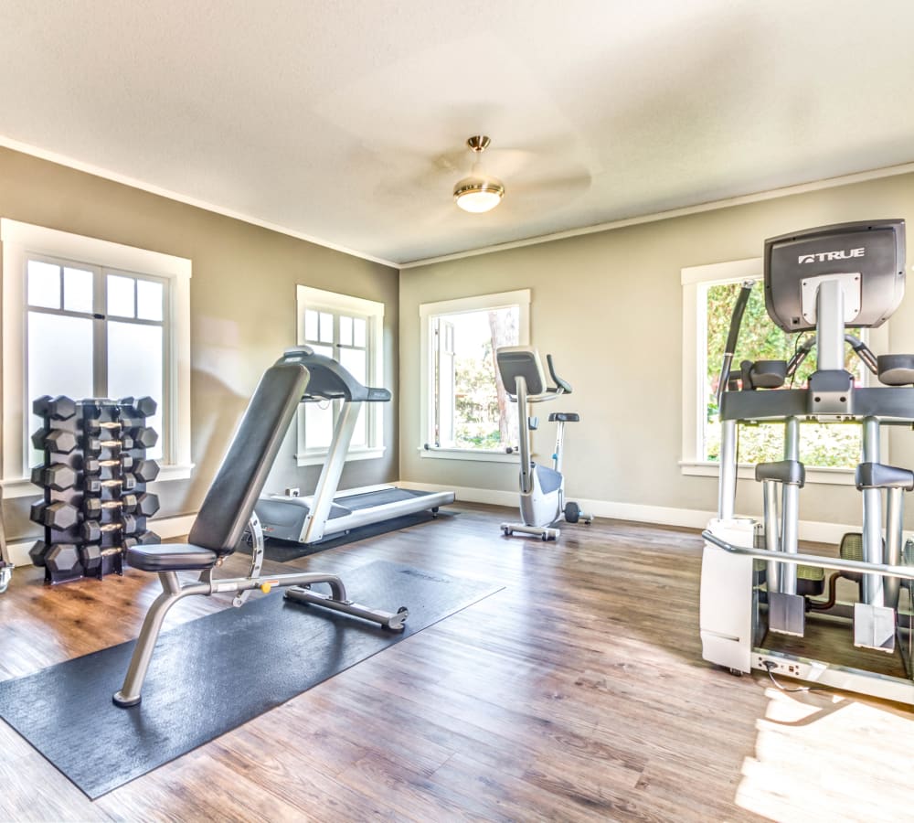 Well-equipped onsite fitness center at The Landmark Apartment Homes in Sunnyvale, California