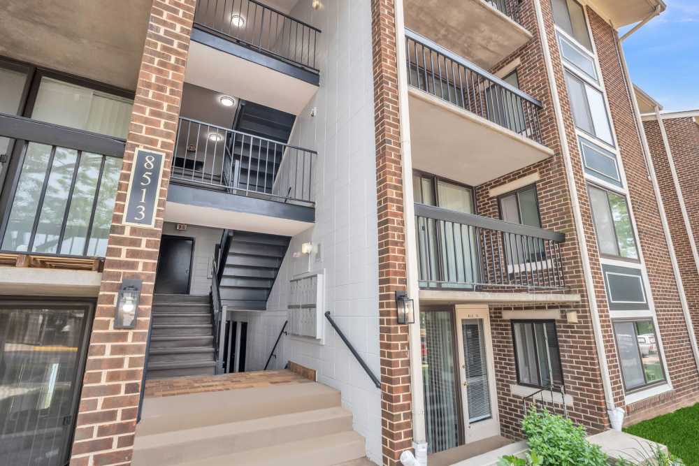 Exterior of apartment building at Eagle Rock Apartments at West Springfield in Springfield, Virginia