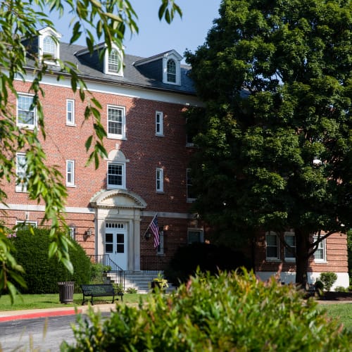 Exterior view of homes at Perry Circle Apartments in Annapolis, Maryland