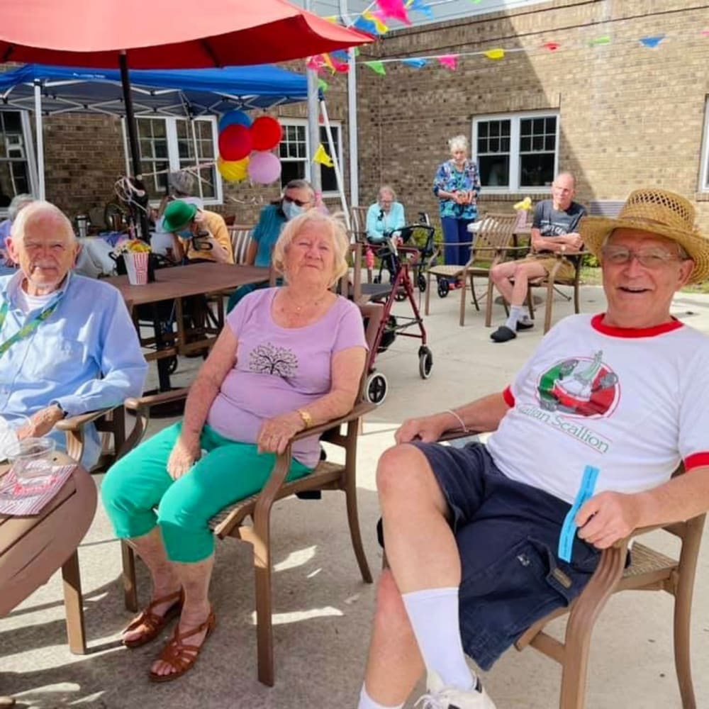 Residents relaxing at English Meadows Laurens Campus in Laurens, South Carolina