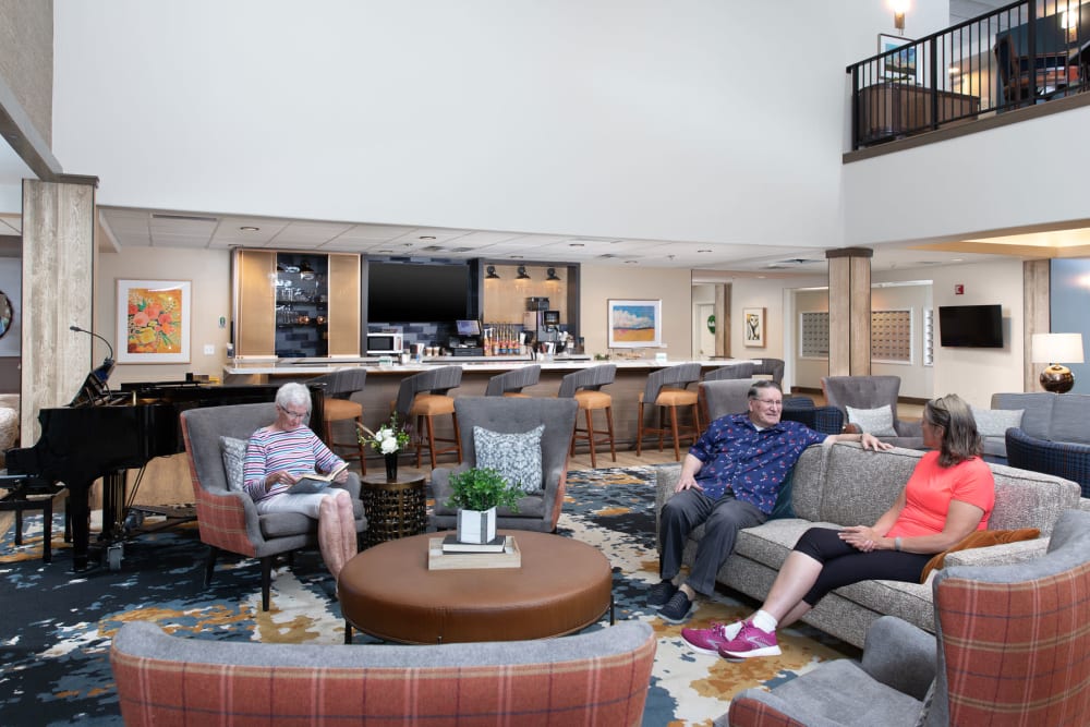Lounge at Touchmark at Harwood Groves in Fargo, North Dakota