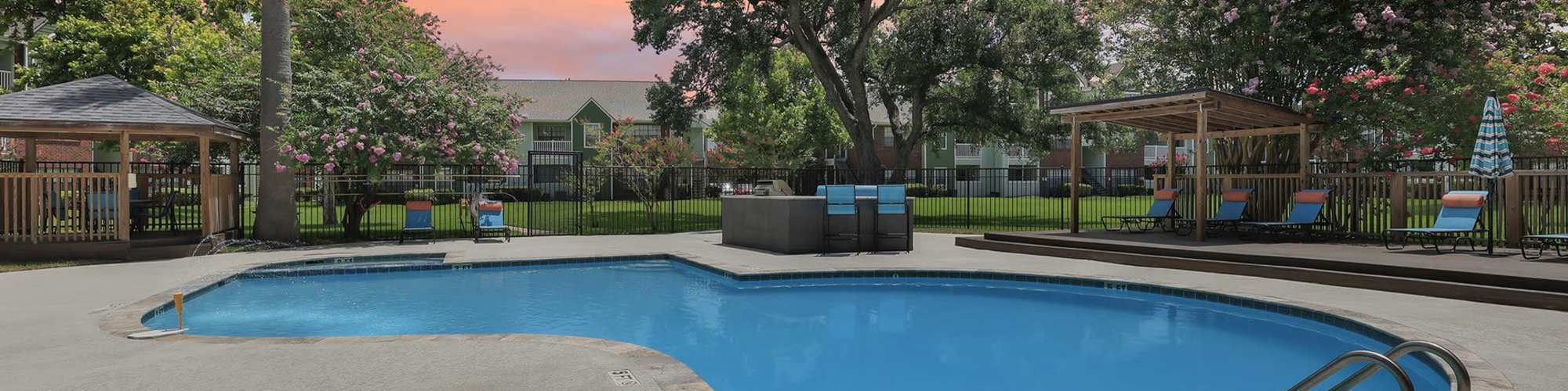 Reviews of Raintree in Lake Jackson, Texas