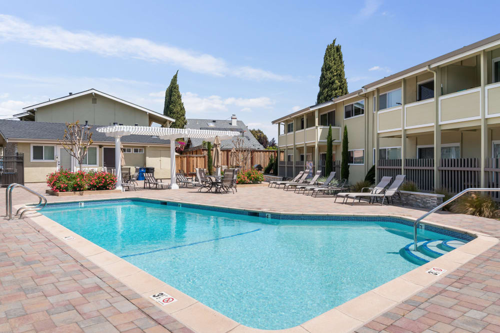 Fremont Arms Apartment Homes in Fremont, California