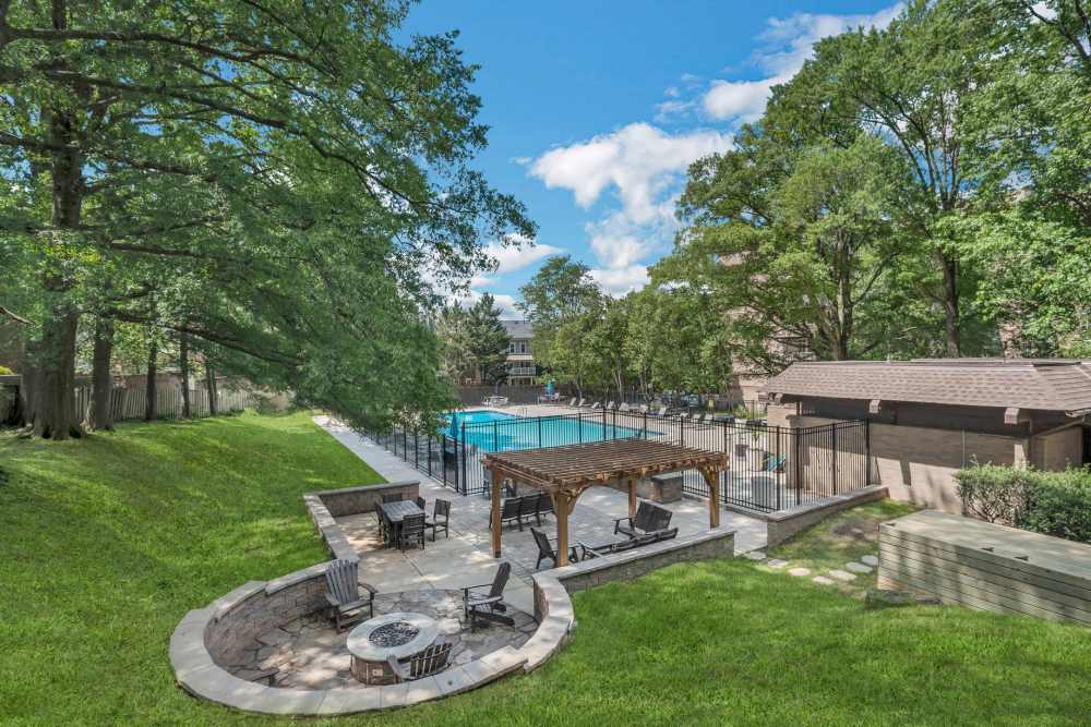 Modern amenities at Merrill House Apartments in Falls Church, Virginia