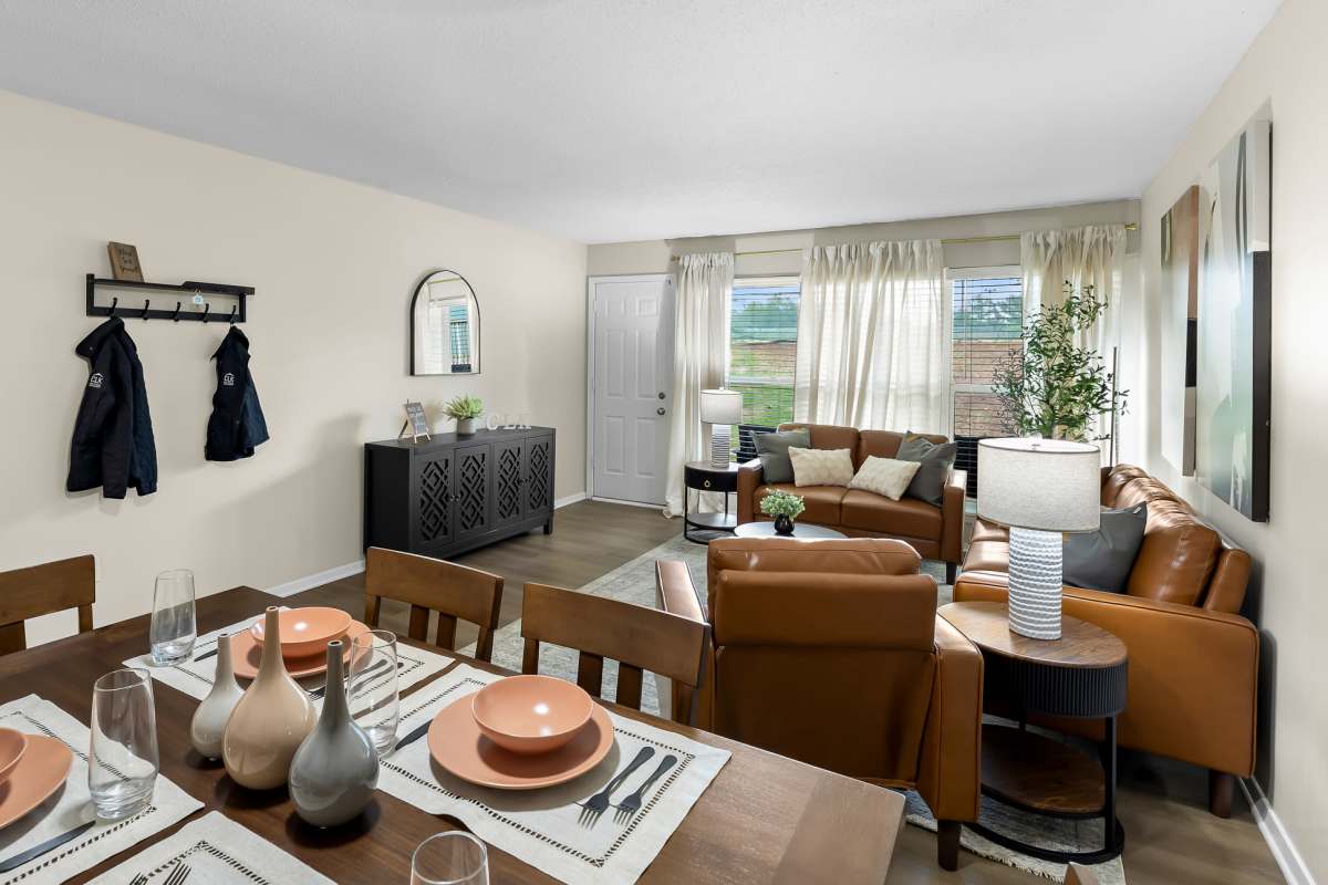 Furnished living area at Legacy on Lynnfield in Memphis, Tennessee