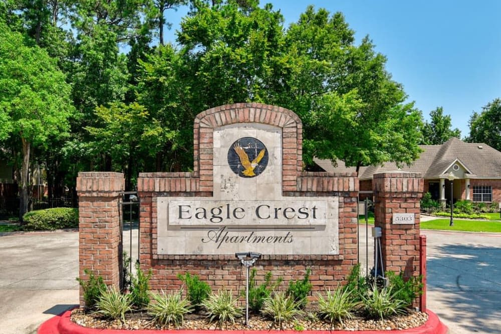 Signage at Eagle Crest Apartments in Humble, Texas