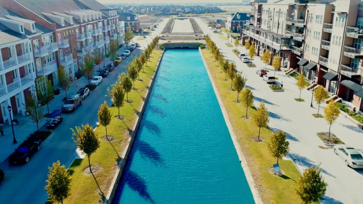 Discover The Landing at Watermere Frisco, a premier senior living community in Frisco, TX, offering elegance and comfort.