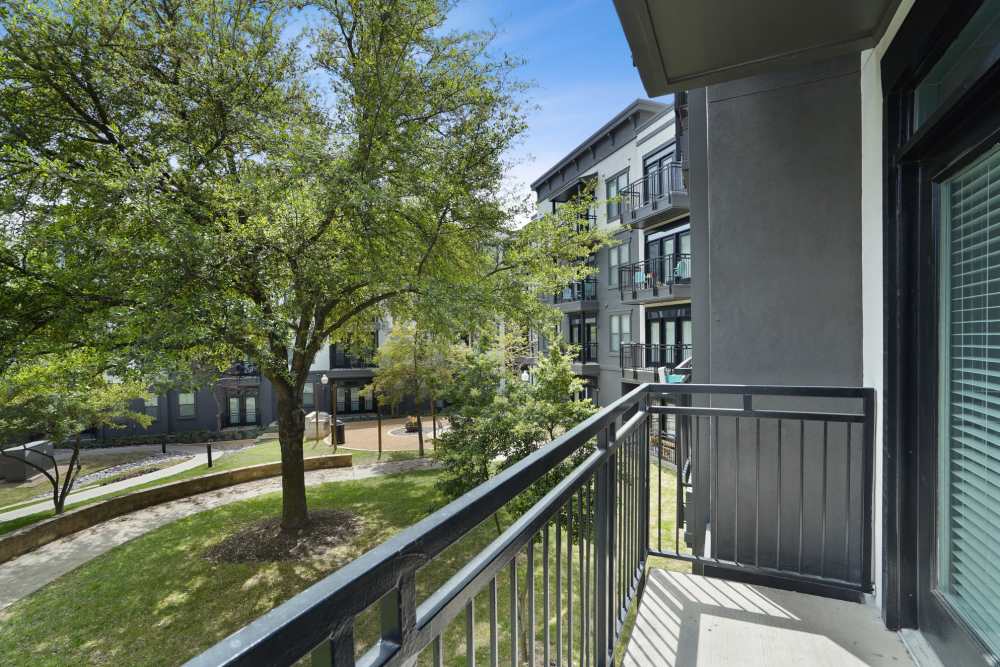 Outdoor patio at Trinity Bluff & Trinity District in Fort Worth, Texas