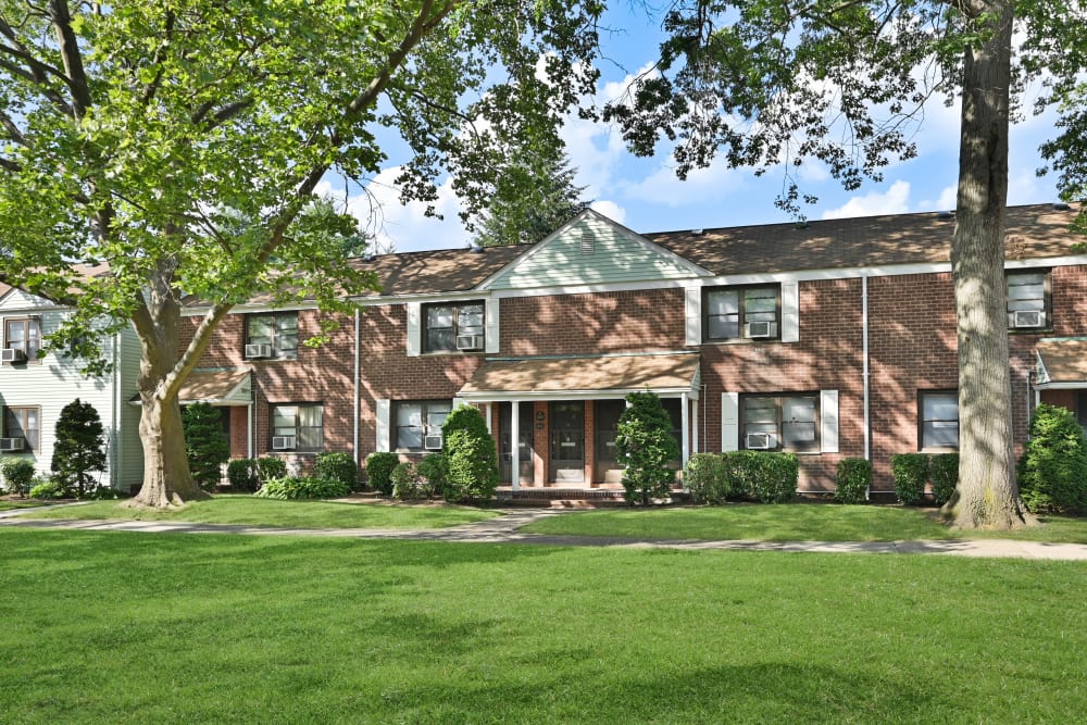 Exterior of Brookchester Apartments in New Milford, New Jersey