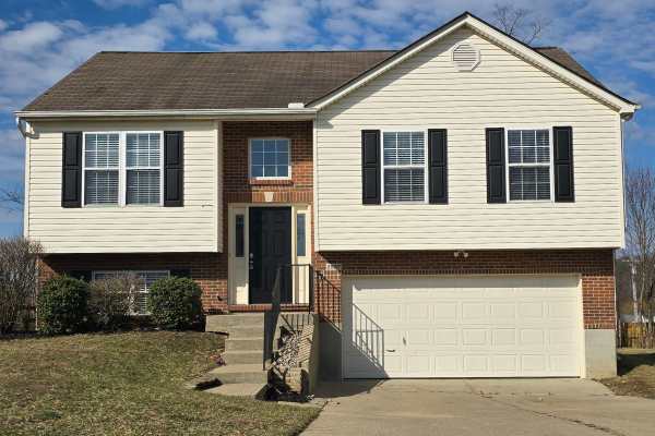 Available Single Family Homes at Legacy Management in Ft. Wright, Kentucky