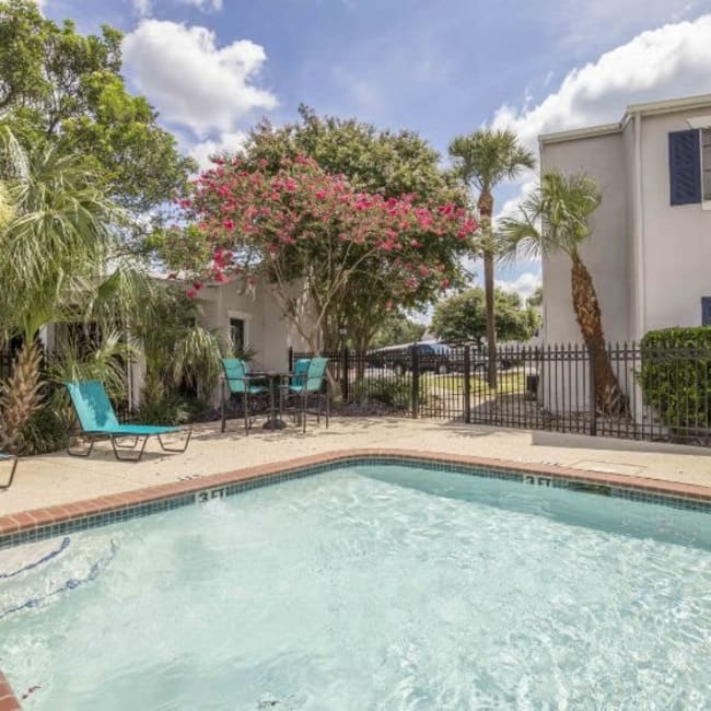 Royal Palms Features Apartments With Washers Amp Dryers
